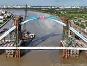 CẦU TRẦN HOÀNG NA CẦN THƠ HỢP LONG THÀNH CÔNG CHIẾC VÒM SẮT 350 TẤN